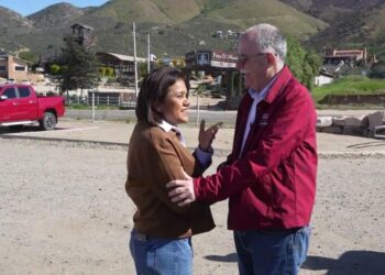 AGRICULTURA y Gobierno de Baja California sostienen diálogo con productores vitivinícolas y hortofrutícolas