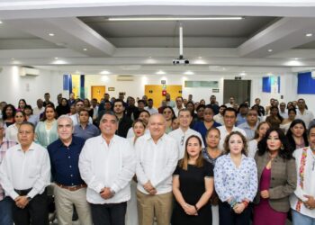 SEFINA fortalece la capacitación de su personal con el Paquete Fiscal 2026