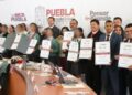 «Puebla tierra de campeones» estudiantes del CECyTE acudirán a ferias internacionales de ciencia
