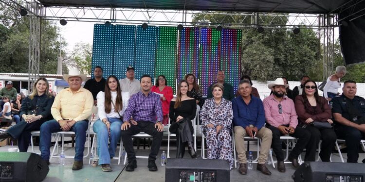 Más de 93 mil personas disfrutan del Carnaval de Guasave