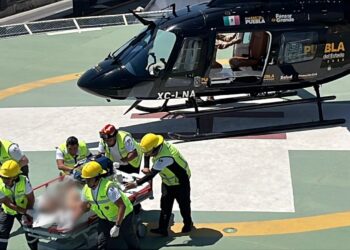 Con inmediatez, ambulancia aérea logra atención especializada a paciente desde Zacapoaxtla
