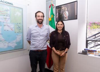La Gobernadora Indira Vizcaíno sigue impulsando acciones para mejorar el transporte público en Colima