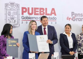 Protección de mujeres es política de estado en Puebla: Alejandro Armenta