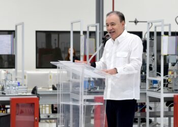 Gobernador Durazo convierte a Sonora en líder manufacturero en la frontera norte