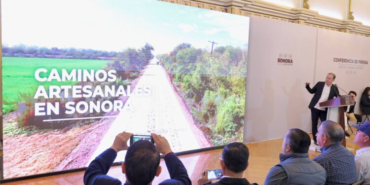 El gobernador Alfonso Durazo moderniza red carretera sonorense con inversión de 10 mil millones