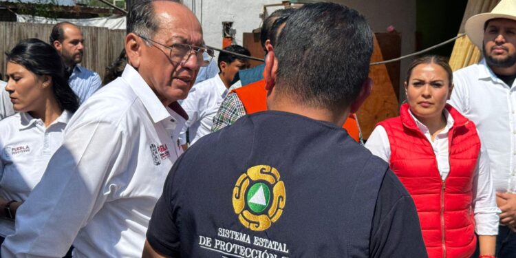 Tras granizada en Tlacotepec, respuesta inmediata, apoyo a familias y rescate al campo