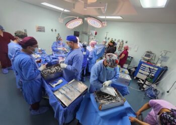 Por primera vez, HG del ISSSTE en Toluca realiza cirugía ortopédica de alta especialidad a paciente de 65 años