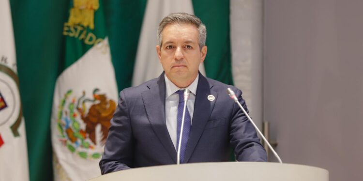 Propone Omar Del Valle Colosio acciones contra basureros clandestinos y manejo de residuos