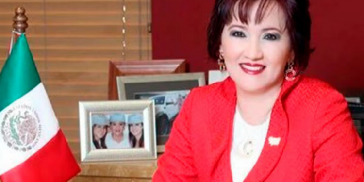 Bertha Gómez Fong, esposa de César Duarte es arrestada por autoridades migratorias en EU