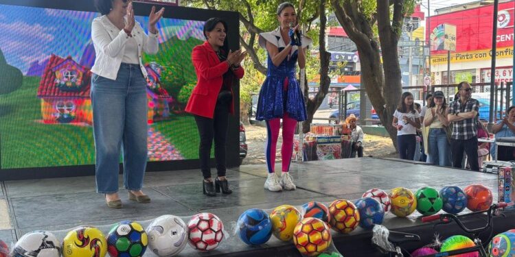 La concejal Esther Rodríguez convocó a una alianza social en Coyoacán para garantizar el bienestar integral (físico, mental y social) de niños y jóvenes en edad escolar