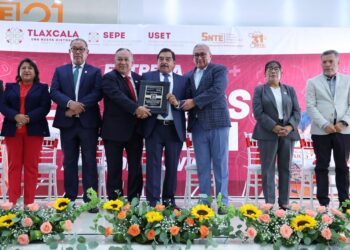 Reconoce gobierno del estado a maestros tlaxcaltecas de la Sección 31 del SNTE
