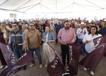 La Gobernadora Yeraldine inaugura e inicia obras en San Ignacio