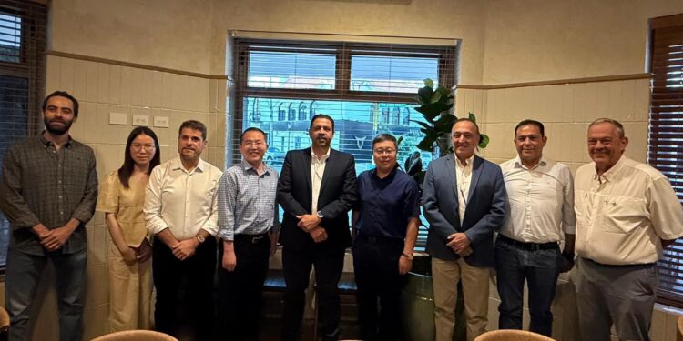 Reciben autoridades de Sinaloa a comisión del Gobierno de China, interesados en adquirir producción de sorgo.