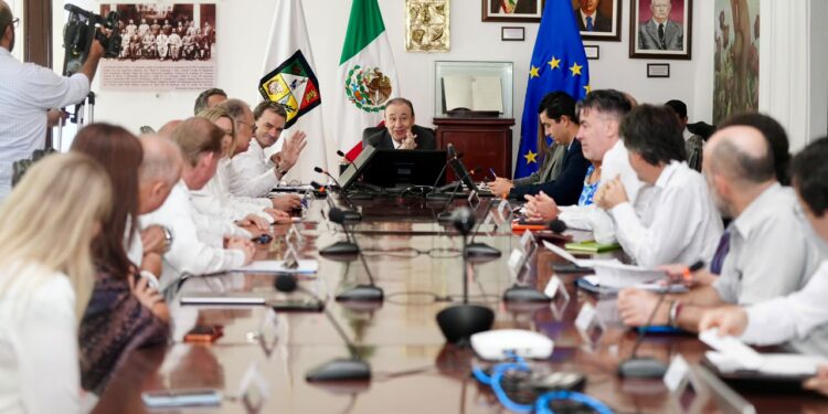 El Gobernador Durazo refuerza alianza estratégica con Unión Europea; embajadores visitan Puerto de Guaymas