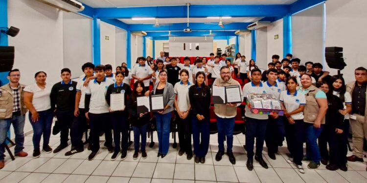 500 estudiantes en Manzanillo se sumarán a Estrategia de Alfabetización, con alianza entre IEEA y CETMAR