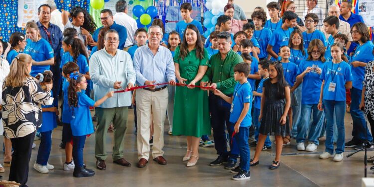 Feria TalentoS 2026 reúne a promesas de la ciencia y la tecnología en Sinaloa
