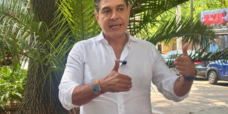 En Cuajimalpa aplican “acción vecinal de alta seguridad” para inhibir el robo a casa habitación y de autopartes, además de promover caminos seguros: Roberto Candia