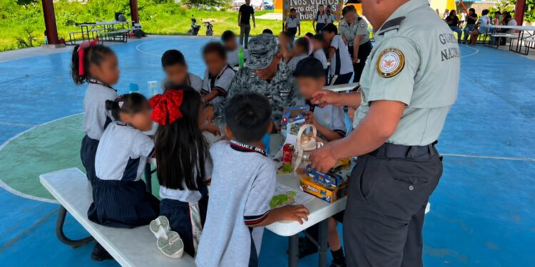 Guardia Nacional fortalece la cultura cívica y la prevención entre estudiantes de Acapulco