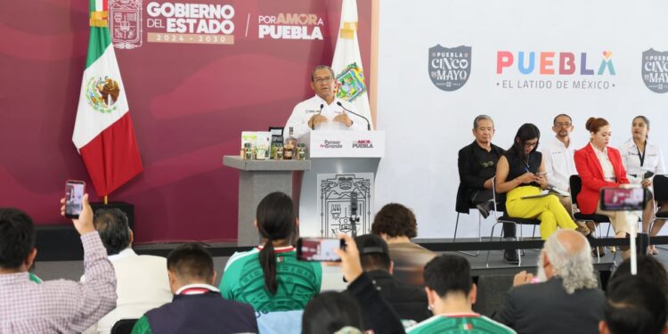 Colegio de Puebla fortalece formación de servidores públicos para impulsar desarrollo estatal