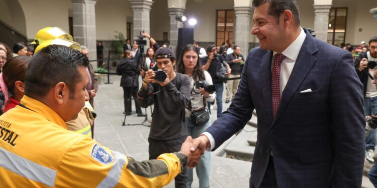 Gobierno estatal transforma vidas de familias con vivienda “por amor a Puebla”