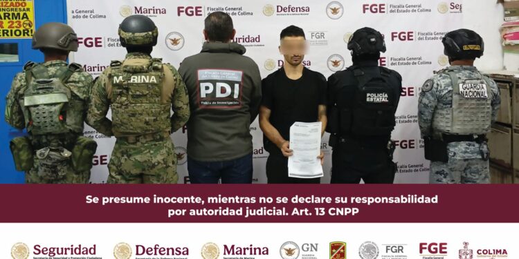 Mesa de Coordinación Estatal informa detención de responsable de robo calificado; contaba con orden de reaprehensión vigente en Colima