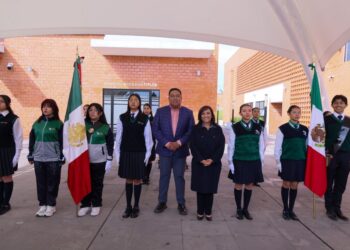 Estudiantes tlaxcaltecas representarán a méxico en inglaterra y costa rica con proyectos sustentables