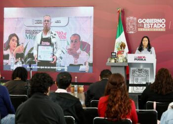 Gobierno estatal reconoce la excelencia del mezcal poblano con “Premio al Origen 2026”