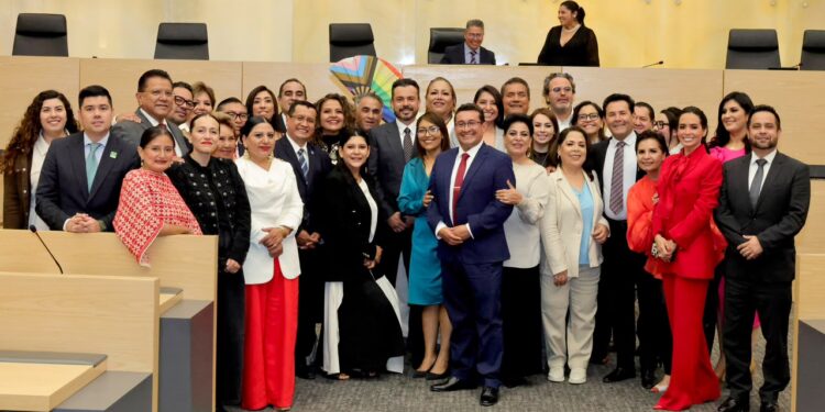 Por encima de diferencias políticas, el bienestar de las y los poblanos: García Parra