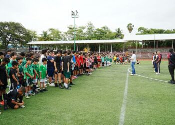 Más de 300 asistentes convocó en Colima el torneo ‘Que ruede el balón por la paz’; Chivahermanos y Placetas son campeones