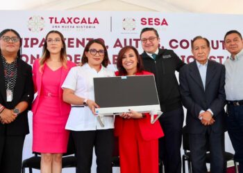 Fortalece gobierno de Tlaxcala laboratorio de salud con equipo de cómputo, insumos y vehículos