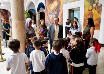 Gobernador Durazo da a conocer calendario escolar 2026-2027; regreso a clases será el 31 de agosto