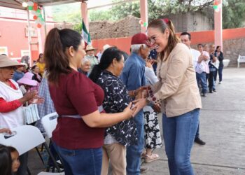 Becas para el Bienestar impulsan a las juventudes de Jerez: Vero Díaz