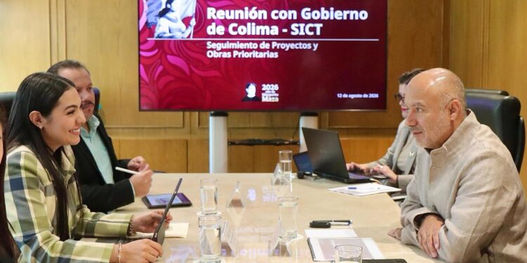 Indira Vizcaíno y SICT revisan proyectos y obras prioritarias en beneficio de la población colimense