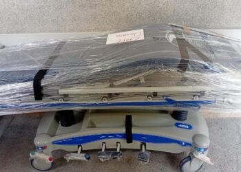 Reciben unidades médicas del ISSSTE en Oaxaca 60 camillas radiotransparentes