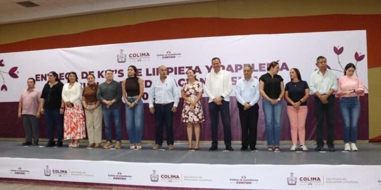 Con casi 4 mdp, Educación Colima apoya a 815 escuelas de nivel básico con equipo, kits de limpieza y papelería