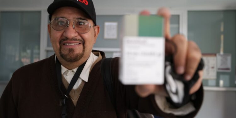 Contamos con el 97 % de abasto de medicamentos en el ISSSTE: Martí Batres