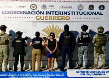 FGE Guerrero detiene a una mujer en Las Parotas en Acapulco