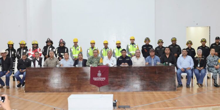 Gobierno estatal despliega acciones en territorio ante amenaza de lluvias en Sierra Norte
