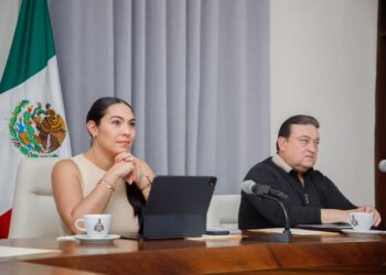 Indira Vizcaíno participa en la instalación del Comité Nacional de Emergencias y en el Simulacro por el S-19