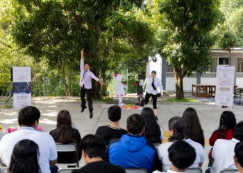 Muestra Estatal de Artes de Escénicas de Cultura Colima llega a Suchitlán, en Comala