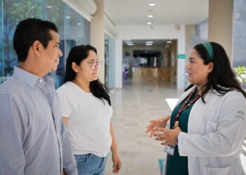 HRAE “Centenario de la Revolución Mexicana” salva vida de joven tras accidente en motocicleta