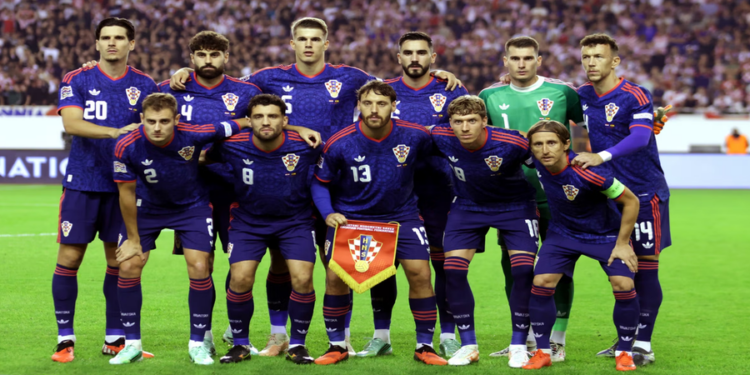 UEFA multa a Croacia por comportamiento racista de sus aficionados ante España