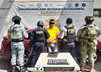 Detiene Policía Estatal a una persona con probable droga en Iguala