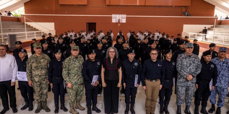 “Consolidar cuerpos policiales más eficientes, preparados y confiables para la ciudadanía», afirma Gobernadora Graciela Domínguez