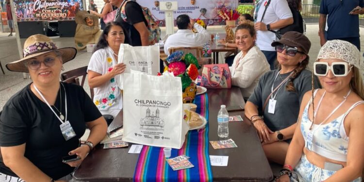Agentes de viajes descubren la belleza, gastronomía y atractivos de Acapulco en el “Mega Fam Experiencia”