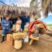 Continúa DIF Sinaloa llevando apoyos a familias afectadas por el incremento del nivel de la marea en Avándaro, Navolato