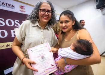 “La capacitación es también una opción de vida”, afirma Gobernadora Graciela Domínguez al clausurar curso de empoderamiento femenino