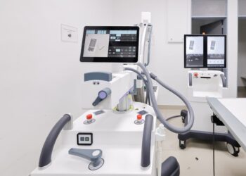 ISSSTE fortalece servicio de imagenología a nivel nacional con entrega de 74 rayos X móviles con arco en C