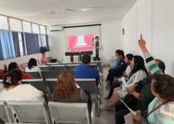 Invita ISSSTE a atender la salud mental de la mano de profesionales en la materia