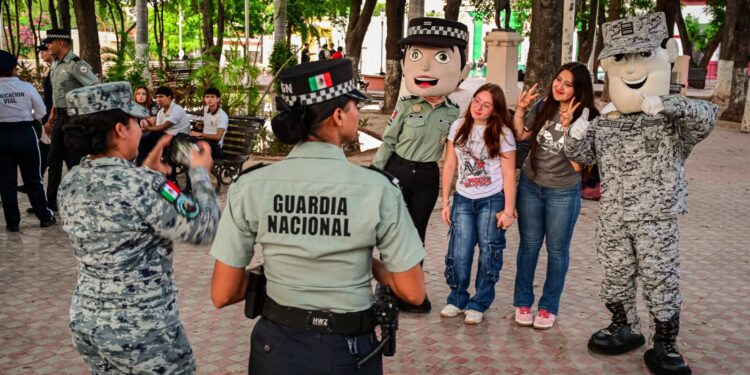 “Con la presencia de las autoridades, nos sentimos más seguros”, expresan ciudadanos ante la Proximidad Social del Grupo Interinstitucional